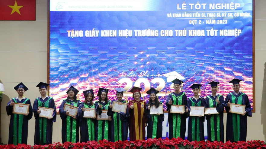 Kỹ sư An toàn thông tin (Chương trình Tài năng)