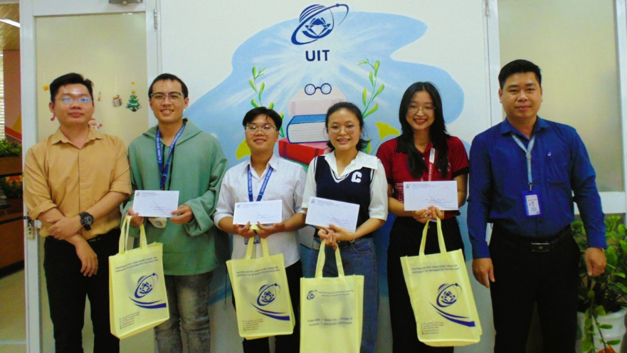 Thạc sĩ Khoa học máy tính