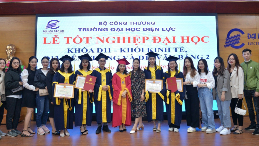Kỹ sư Thiết bị điện tử y tế 