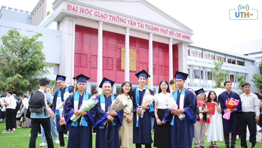 Cử nhân Quản lý hàng hải