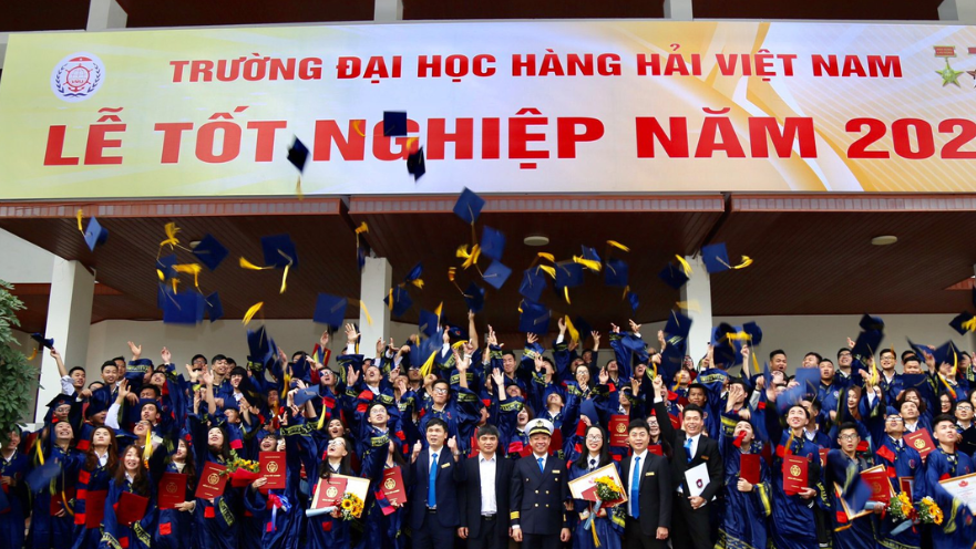 Kỹ sư thực hành Sửa chữa máy tàu thủy