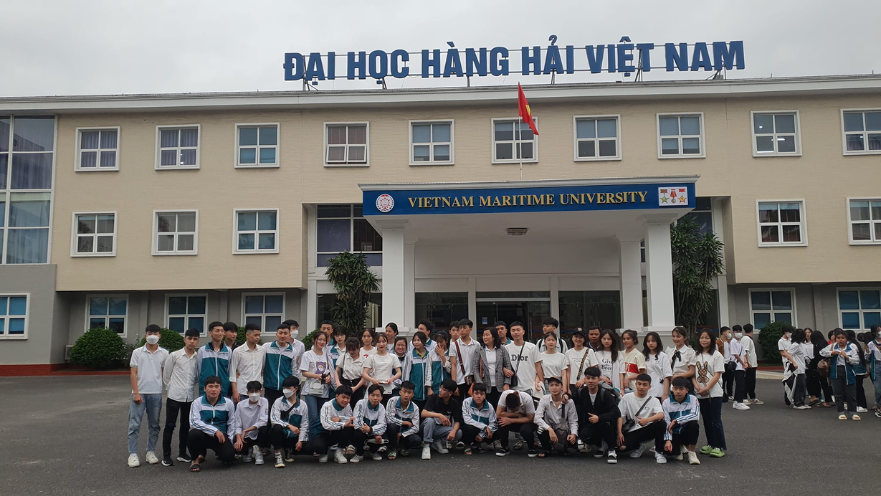 Kỹ sư thực hành Kỹ thuật Điện tàu thủy