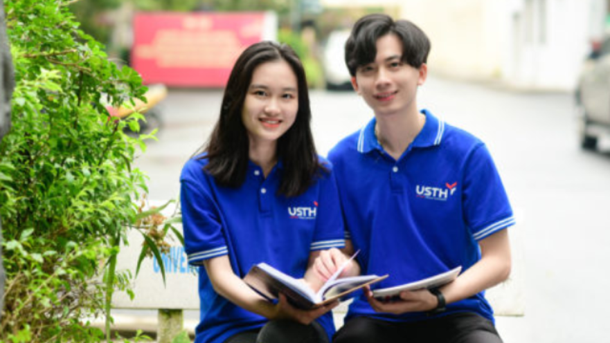 Cử nhân Kỹ thuật điện và Năng lượng tái tạo