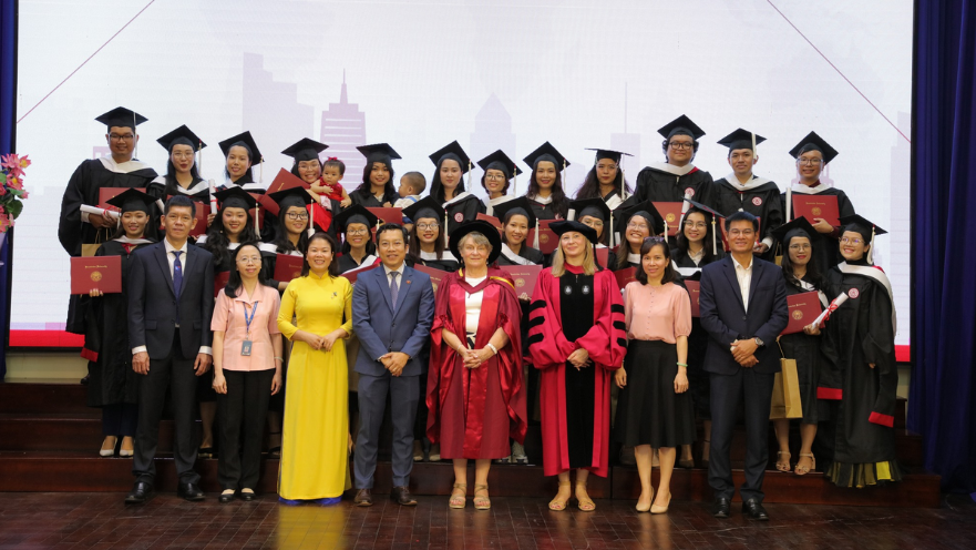 Thạc sĩ Quan hệ quốc tế