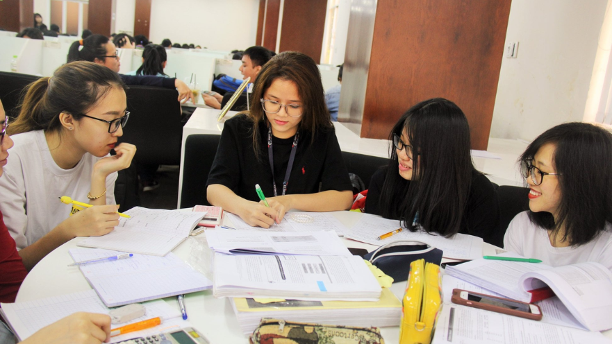 Thạc sĩ Ngôn ngữ Pháp