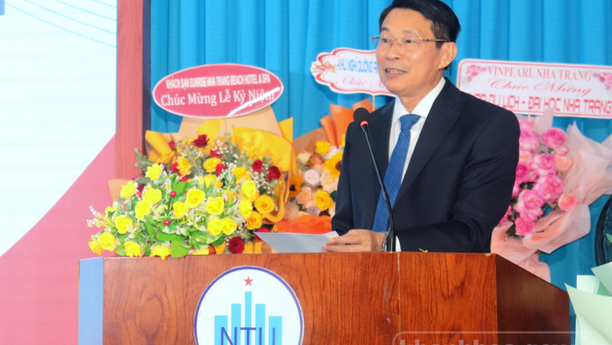 Tiến sĩ Công nghệ thực phẩm