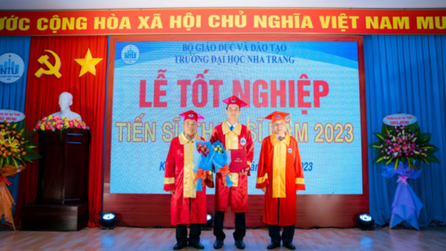 Tiến sĩ Kinh tế và tài nguyên biển