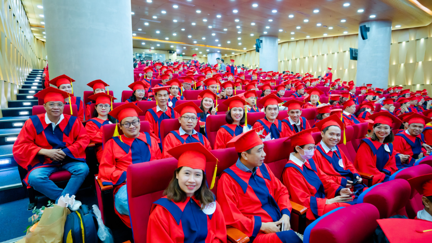 Tiến sĩ Tài chính - Ngân hàng