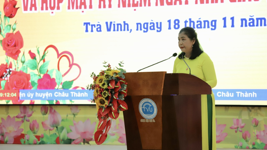 Thạc sĩ Lý luận và phương pháp giảng dạy bộ môn tiếng Anh