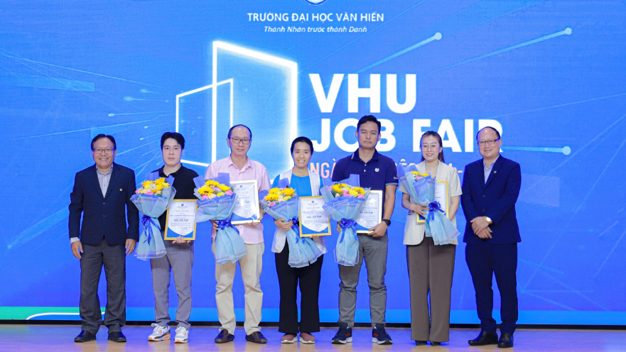 Cử nhân thực hành Quản trị khách sạn