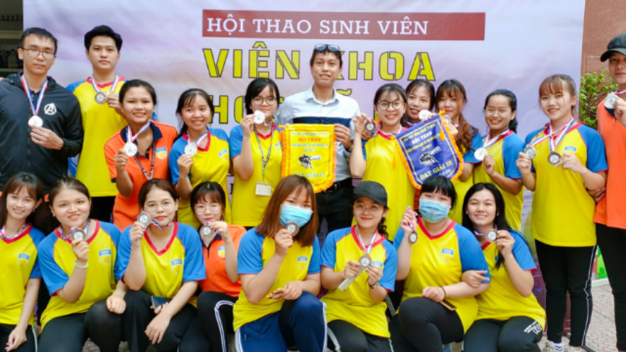 Cử nhân Quản trị Dịch vụ du lịch & lữ hành 