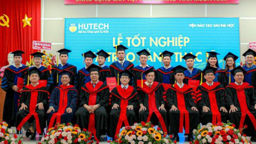 Thạc sĩ Ngôn ngữ Anh