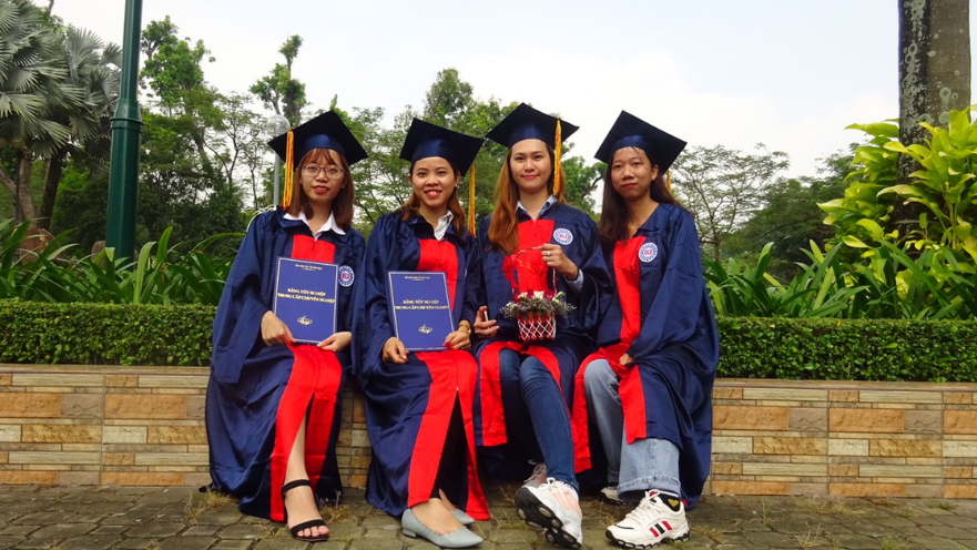 Trung cấp Quản lý doanh nghiệp 