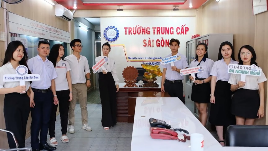 Trung cấp Dịch vụ pháp lý (Luật)