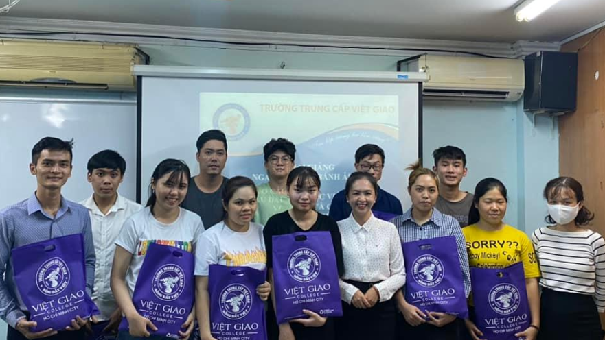 Bếp Việt căn bản