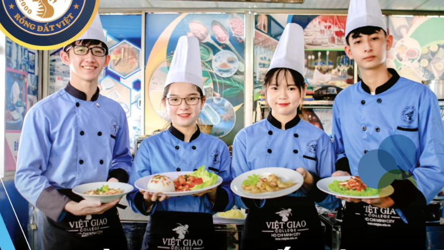 Chuyên gia bánh