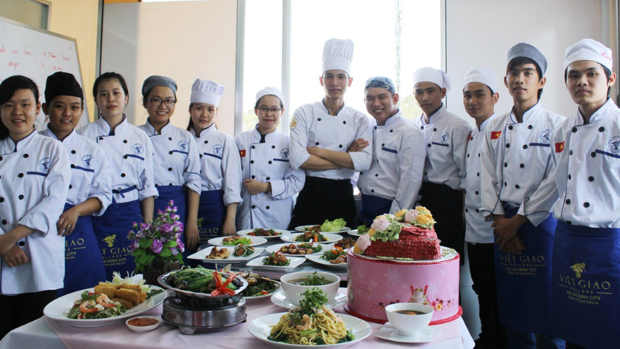 Chuyên gia bánh