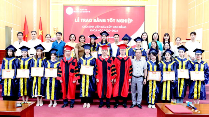 Cử nhân thực hành Kỹ thuật xét nghiệm y học