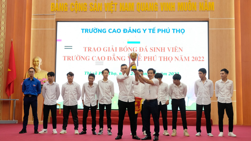 Cử nhân thực hành vật lý trị liệu và phục hồi chức năng