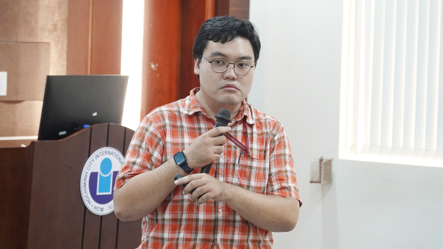 Cử nhân Ngôn ngữ Anh