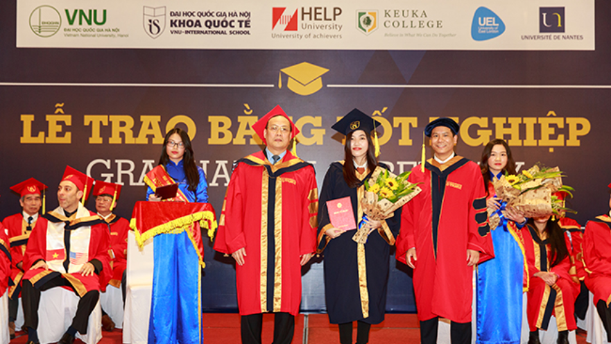 Cử nhân Kế toán và Tài chính