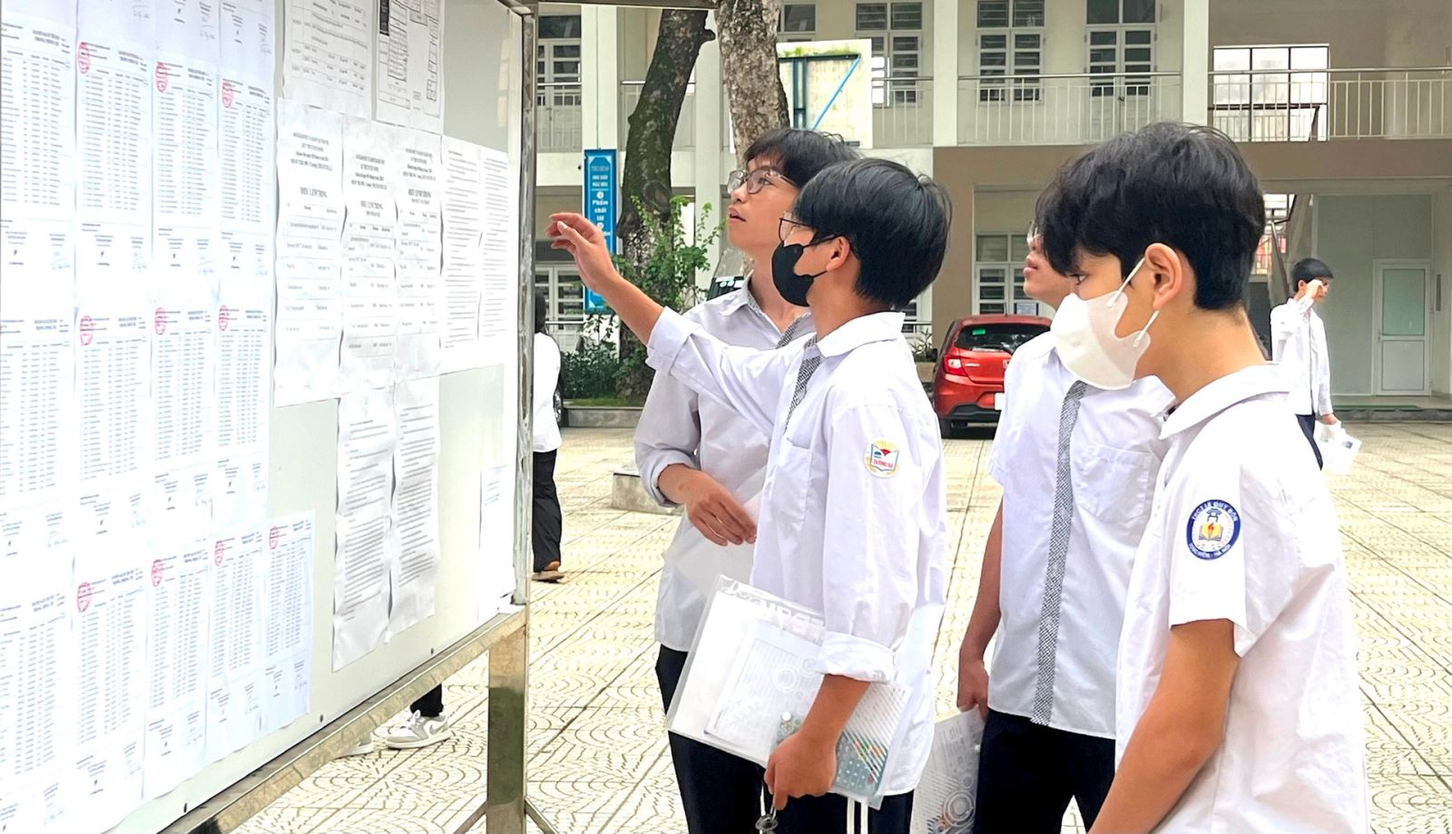 Công bố điểm chuẩn năm 2024