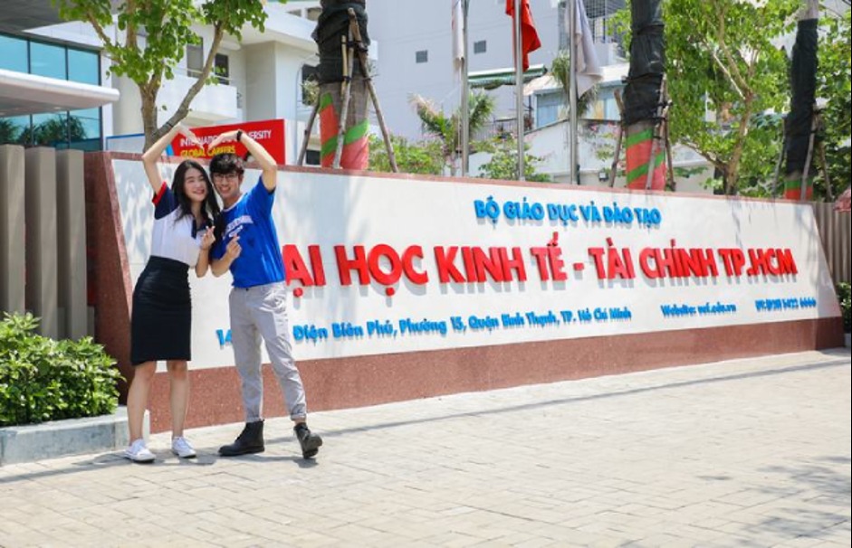 nganh-quan-he-cong-chung-dai-hoc-kinh-te-tai-chinh-tp_hcm