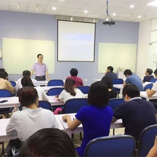 Cử nhân Quản trị kinh doanh – hệ liên thông