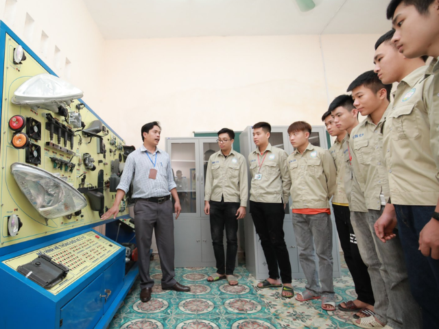 Cử nhân thực hành Quản trị kinh doanh