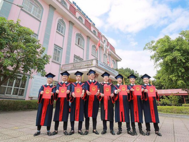 Cử nhân thực hành Tiếng Hàn