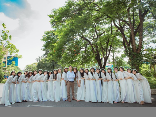 Cử nhân thực hành Kinh doanh thương mại