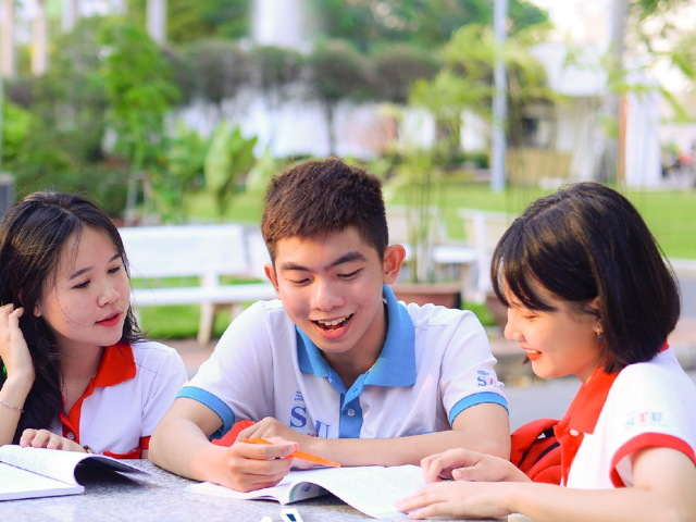 Kỹ sư Công nghệ kỹ thuật điện, điện tử