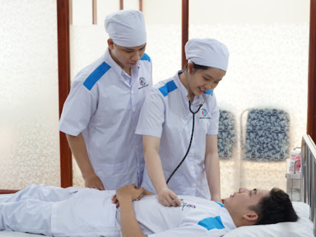 Trung cấp Điều dưỡng 